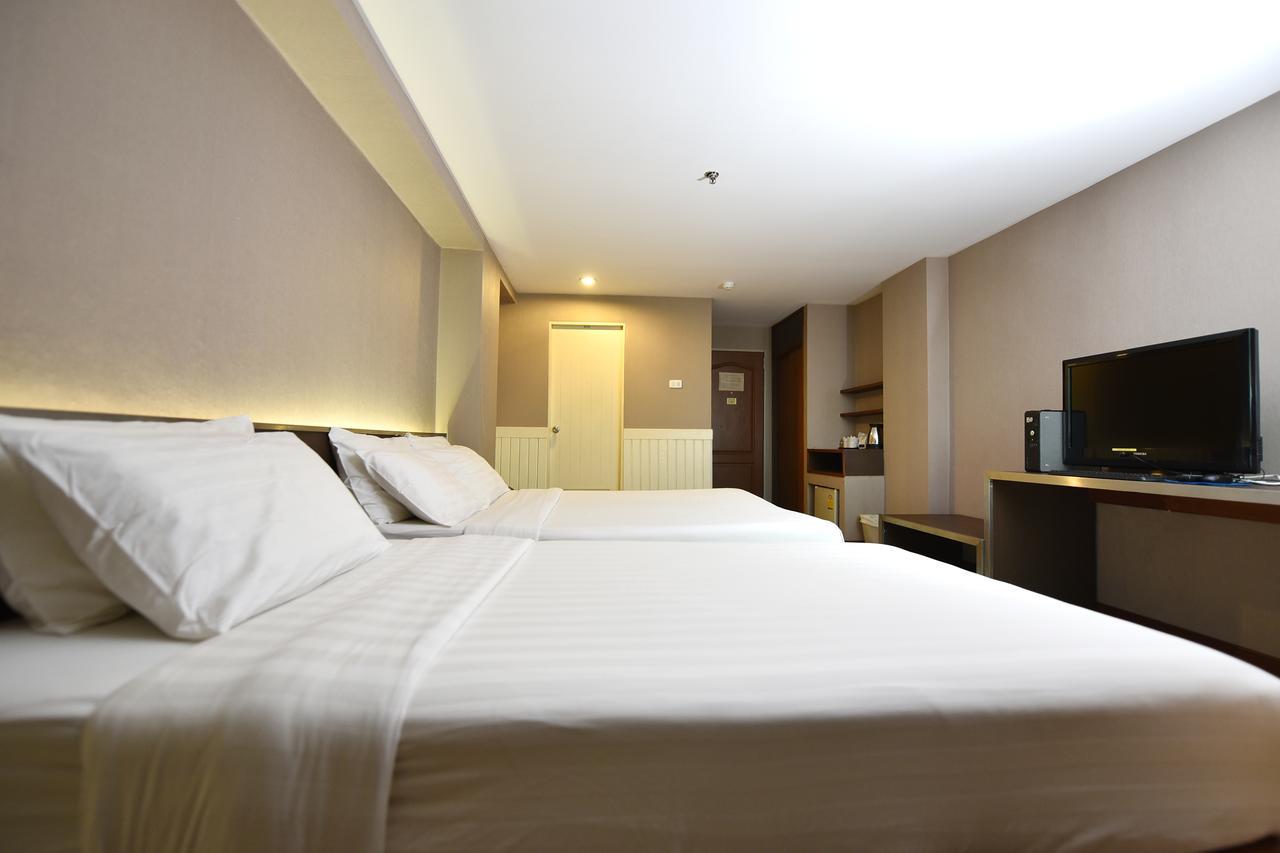 Bangkok City Suite Exteriör bild